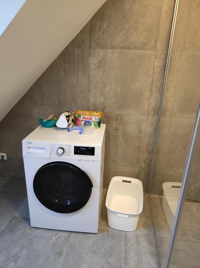 Luxurioeses Penthouse Mit Blick Auf Die Uno-City Und Dem Kaiserwasser. 3Schlafzimmer, 2 Baeder, Privat Lift Ins Apartment Viena Exterior foto